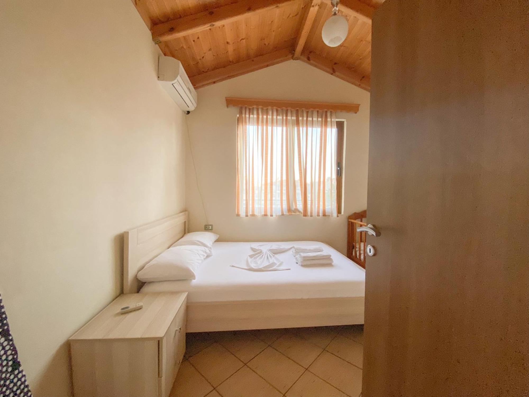 Summerland Saranda 外观 照片