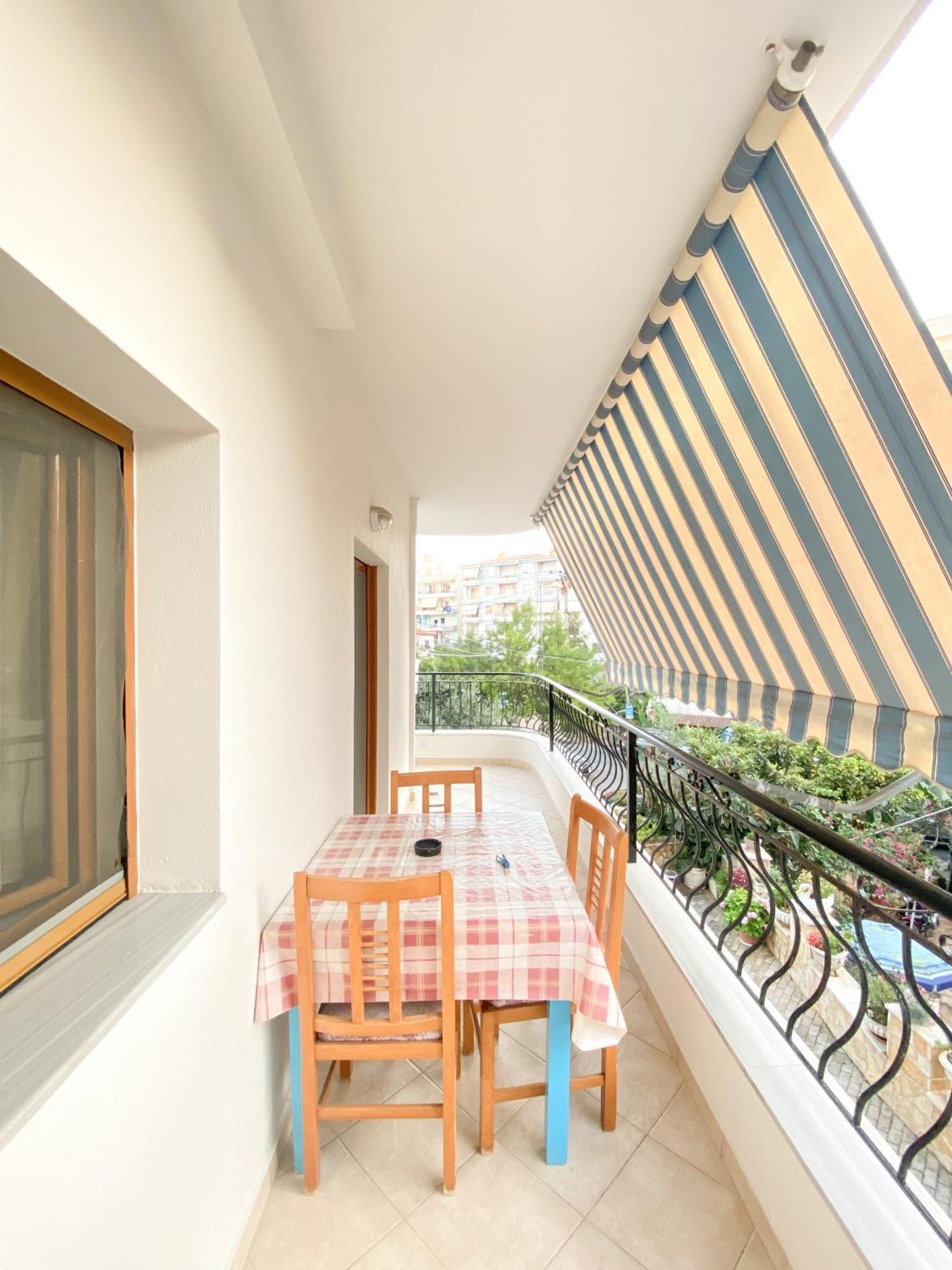 Summerland Saranda 外观 照片
